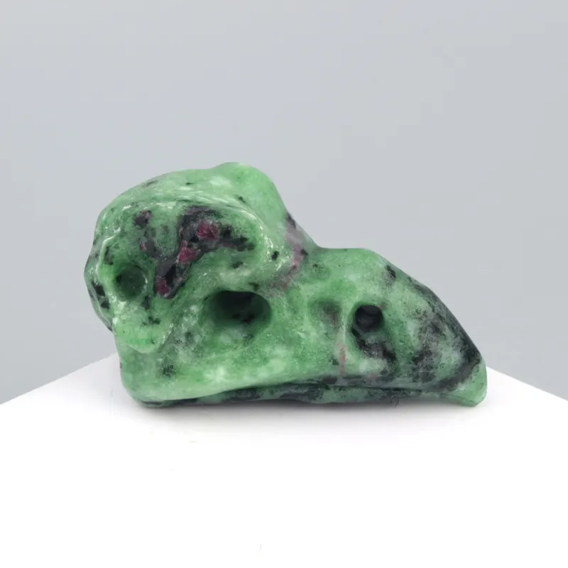 Vente en gros de cristal naturel sculpture sur pierre brute labradorite améthyste cristal crânes d'oiseaux sculpture à vendre