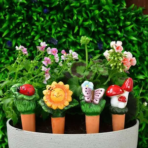 Inserção de rega automática para plantadores de jardim, picos decorativos feitos à mão