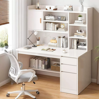 Bureau moderne et simple en bois avec étagères à livres et table d'ordinateur, étagères cubiques en bois, table de lecture pour étudiants