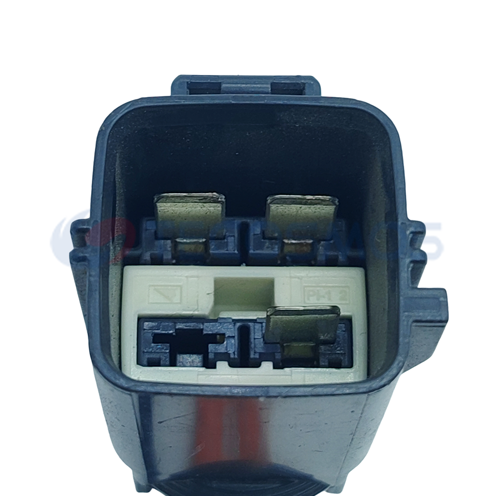 Auto Parts Car Connector Plug Waterproof Shell Suitable for Car 4P Male 7282-5570-10