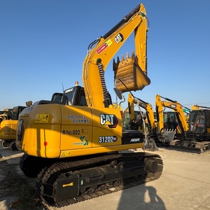 Excavatrice Caterpillar 12 tonnes CAT312D2GC d'occasion, presque neuve et de haute qualité, avec godet de 0,53 m et puissance de 59 kW, idéale pour les projets municipaux - Product Image 1