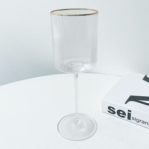 <span class=keywords><strong>Verre</strong></span> à vin cannelé à nervures en cristal <span class=keywords><strong>verre</strong></span> coupé <span class=keywords><strong>tropical</strong></span> avec rayures et bord doré <span class=keywords><strong>verre</strong></span> à vin rouge à longue tige sans pied - Product Image 5