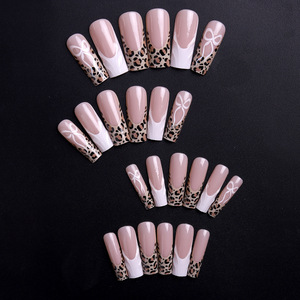<span class=keywords><strong>Ongles</strong></span> à presser 3D French Tip, motif léopard, nœud papillon, forme cercueil longue, glamour pour soirée, certifiés OEM ODM MSDS, prêts à l'exportation - Product Image 3