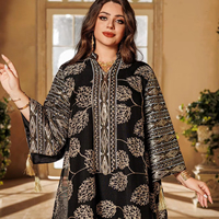 Robe de Dubaï et du Maroc Ornée et Colorée Jellaba Soudanaise Abaya Robe Arabe Fleurie de Turquie Jellabas Indiennes pour Femme