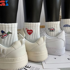 Unisex Mid-Bê Cotton Athletics Vớ Bán Buôn Tùy Chỉnh Thiết Kế Logo Loạt Thời Trang Cho Mùa Xuân Mùa Cuff Logo Vị trí - Product Image 4