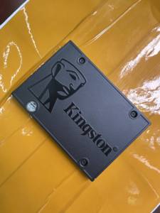 ตัวอย่างฟรีสำหรับ K 400 ฮาร์ดดิสก์ภายในขนาด 2.5 นิ้ว SATA 3.0 ความจุ 120GB 240GB 480GB 960GB รับผลิตแบบ OEM ODM ขายส่ง SSD - Product Image 1