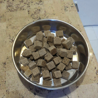 Produsen Grosir Makanan Hewan Peliharaan Kucing, Cacing Tubifex Beku Kering 1-1.5cm 100% Alami untuk Kesehatan Kulit dan Bulu