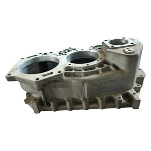 ระบบส่งกำลังรถบรรทุกคุณภาพสูง อะไหล่อื่นๆ WG2220100045 ฝาครอบด้านหลังเกียร์สำหรับเกียร์รถบรรทุกซิโนทรัค - Product Image 1