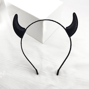 Diadema de metal con cuernos de diablo de tela brillante para Halloween, aro para el pelo de cosplay, accesorio festivo para disfraz de fiesta. - Product Image 4