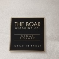 Étiquettes métalliques personnalisées en relief pour flacons de parfum, de soins de la peau et de bougies - Étiquettes d'emballage imperméables avec logo personnalisé imprimé