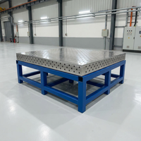 Plateforme de soudage 3D en acier robuste, table à surface trempée de haute précision pour l'aérospatiale et les projets de précision