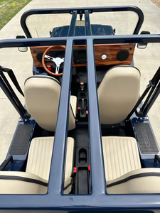 <span class=keywords><strong>Auto</strong></span> Usata di Qualità in Offerta Speciale 2024 M.OKE AMERICA <span class=keywords><strong>E.M</strong></span>.O.K.E. Edizione 60 Anni, Guida a Sinistra, Sedili in Pelle, Telecamera Posteriore, 250-300 CV - Product Image 3