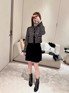 Botines de Cuero de Lujo Franceses para Mujer con Detalle de Cadena, Lazo, Punta Bicolor, Tacón Bajo, Botines de Invierno y Verano, Moda Térmica - Product Image 6