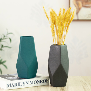 Hot Sale Nordic Style Creative Ceramic Vase With Hydroponic Function for Dining <b>Table</b> Living Room Dried Flower <b>Display</b> - Product Image 3