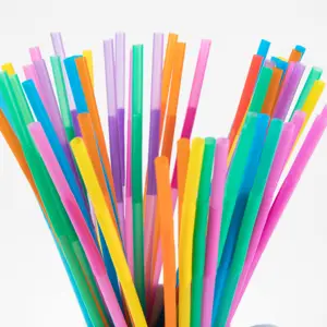 Bendable Decorative Fancy Straws Drinking Cocktail Juice High Grade Plastic Straw Packaged with Plastic or Paper