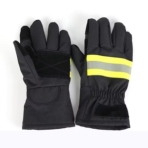 Gants de sécurité ignifuges certifiés 3C - Résistants aux flammes, aux hautes températures et isolants thermiquement - Product Image 1
