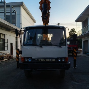 Camión grúa Tadano/KATO/MITSUBISHI de 12/10/8/7 toneladas con características de pluma pequeña hidráulica a bajo precio en Shanghai - Product Image 3