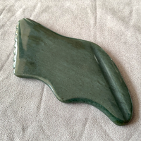 Outil de massage facial en jade néphrite HSB authentique en forme de S, pierre Gua Sha pour sculpter le visage et la mâchoire, réduire les gonflements, masseur facial musical