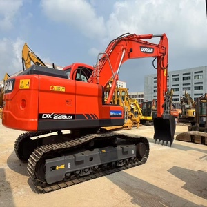 Excavadora Doosan DX225LCA de 22 Toneladas, Máquina de Excavación Hidráulica con Capacidad de Cucharón de 0.8m³ - Product Image 4