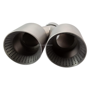 Punta de Silenciador Doble de Acero Inoxidable 304 de 1.5 mm <span class=keywords><strong>para</strong></span> Sistema de <span class=keywords><strong>Escape</strong></span> <span class=keywords><strong>Akrapovic</strong></span>, Personalizada de Alta Calidad, Acabado Esmerilado de 2.5 Pulgadas - Product Image 5