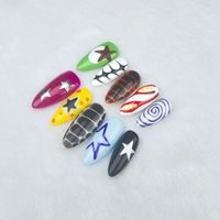 Faux ongles dessinés à la main style petite étoile multicolore amande en gros à vendre