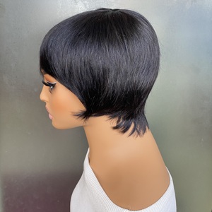 Perruque <span class=keywords><strong>Cheveux</strong></span> Brésiliens Remy Noir Naturel <span class=keywords><strong>Courts</strong></span> à Couper <span class=keywords><strong>avec</strong></span> <span class=keywords><strong>Frange</strong></span>, Bonnet en Filet Rose, Ajustement Sécurisé, Densité 150%, Pour Coiffures Quotidiennes et Formelles - Product Image 2