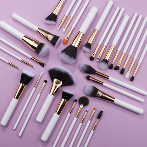 Sang Trọng Bóng Trắng Vàng Mỹ Phẩm Bàn Chải Thiết Lập 32Pcs Mềm Tự Nhiên Tổng Hợp Lông Biểu Tượng Tùy Chỉnh Khuôn Mặt + Mắt Hoàn Chỉnh Thiết Lập Bàn Chải - Product Image 3