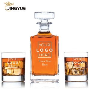 Biểu Tượng Tùy Chỉnh Bán Buôn Scotch Whiskey Decanter Chai 25Oz Pha Lê Thủy Tinh Vuông Rượu Vang Rượu Cocktail <span class=keywords><strong>Whisky</strong></span> Decanter Trong Hộp Quà Tặng - Product Image 1