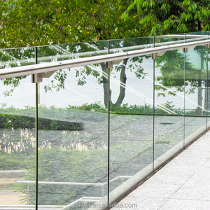 รั้วกระจกนิรภัยแบบหนาพิเศษ โครงสร้างแข็งแรง ทันสมัย สำหรับระเบียง <span class=keywords><strong>บันได</strong></span> วิลล่า <span class=keywords><strong>ฉาก</strong></span><span class=keywords><strong>กั้น</strong></span>เพื่อความปลอดภัยในพื้นที่สาธารณะ - Product Image 5