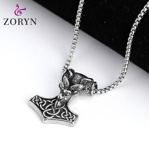 Colgante de Acero Inoxidable con Cabeza de Cabra Vikinga y Mjolnir, Martillo de Thor Nórdico, Nudo Celta, Joyería de Moda Vintage de Acero de Titanio para Hombre - Product Image 2