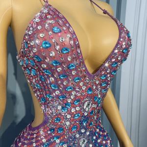 Traumhaftes Farbverlauf-Kleid mit Glitzer, Sexy Rückenausschnitt, Hoher Schlitz, Luxuriöse Applikationen, Ballkleid für Abschlussball und Abendveranstaltungen, Roter Teppich - Product Image 4