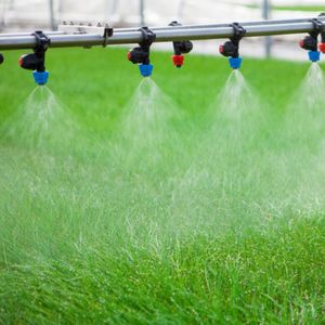 <span class=keywords><strong>Kit</strong></span> d'Arrosage Intelligent par <span class=keywords><strong>Goutte</strong></span> à <span class=keywords><strong>Goutte</strong></span> et Micro-Aspersion pour Jardin 10M 20M 30M <span class=keywords><strong>50M</strong></span> en Plastique pour Culture de Plantes – Vente en Gros - Product Image 6