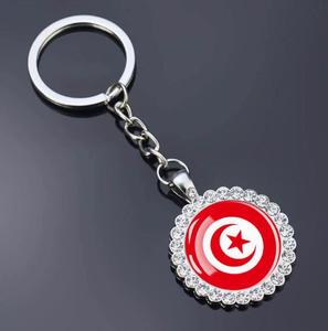 Porte-clés et pendentif de sac en verre avec fleur en cristal, motif drapeau national de la Tunisie, bijou souvenir de voyage - Product Image 1