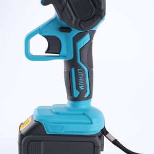 Mini tronçonneuse sans fil à batterie lithium, outil de coupe d'arbres électrique portatif pour usage extérieur et domestique - Product Image 5