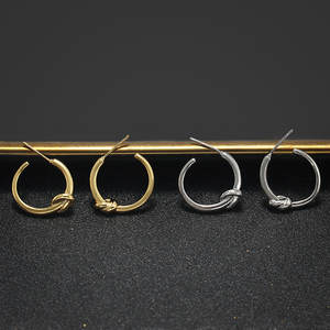 ต่างหูแบบติดหู ดีไซน์สร้างสรรค์ ทำจากทองเหลือง ประดับเพชรซิรคอน ชุบโรเดียม น่ารัก คุณภาพสูง กันน้ำ สไตล์โรแมนติกเก๋ไก๋ ของขวัญเครื่องประดับสำหรับผู้หญิง - Product Image 3