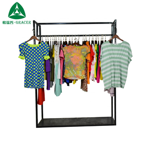 Vêtements d'été d'occasion de haute qualité pour femmes T-shirts et jeans en coton décontractés élégants en gros pour le Pakistan - Product Image 2