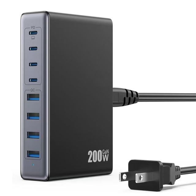 200W Desktop GaN Charger USB C Fast Charging Station 8 Ports Hub for Laptop MacBook Mobile Phones PD 3.0 QC 3.0
