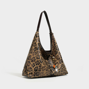 Sac fourre-tout vintage en PU imprimé léopard avec fermeture éclair pour femme, nouvelle collection 2026, grande capacité, décontracté, pour trajets quotidiens, sac sous le bras, format compact - Product Image 1