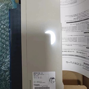 Module Yaskawa Memoccon Sc Jams C B2733v Pld, 5 entrées, 5 sorties, alimentation 220V pour applications de soudage - Product Image 3