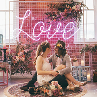 Letreros de Neón Personalizables con la Frase 'All You Need Is Love', Luces LED con Clasificación IP65, Decoración para Bodas, Envío Directo, 22 Colores Atenuables, Nuestra Colección