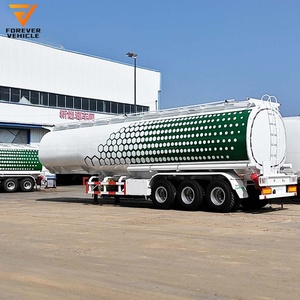 Semirremolque Cisterna de Acero para Transporte de Gas GLP de 3 Ejes, 56.1-58 CBM, 26 Toneladas - Product Image 1