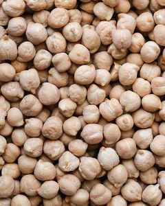 Garbanzos Secos Enteros, Legumbres Beige, Naturales, Orgánicos, Sin OMG, Altos en Proteínas, Aptos para Veganos, a Base de Plantas, Orissa, Larga Vida Útil - Product Image 3