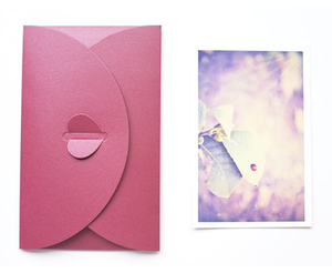 Sobre de invitación de boda de regalo con botón de corazón de Color perla de diseño elegante barato de China personalizado - Product Image 3