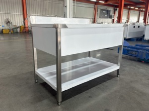 Évier de cuisine en acier inoxydable de conception européenne avec pieds réglables, revêtement de qualité alimentaire, finition polie, usage commercial <span class=keywords><strong>Horeca</strong></span> - Product Image 2