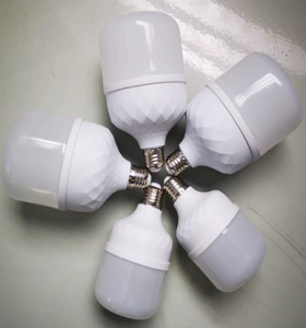 หลอดไฟ LED A19 ขั้ว E27 3500K แสงวอร์มไวท์ ตัวหลอดพลาสติก ใช้ไฟ AC 85-265V อายุการใช้งาน 50000 ชั่วโมง CRI 80 ได้รับการรับรองมาตรฐาน CE รับประกัน 2 ปี คลังสินค้า - Product Image 5