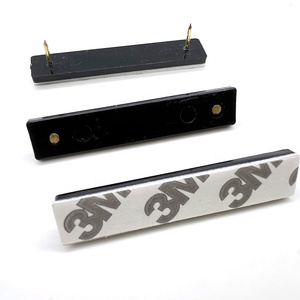 Base de broche autoadhesiva de goma con cierre de plástico negro y pasador de latón, tipo mariposa, para sujetar uñas - Product Image 6