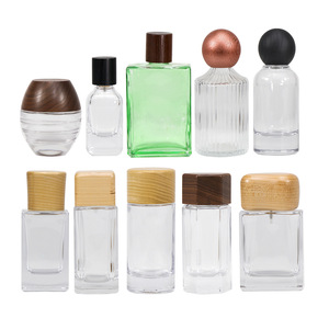 Capuchon de flacon de parfum en bois, flacon de parfum en bois de hêtre, capuchon en bois de bambou, capuchon en verre, capuchon en bois de noyer noir, bois massif simple. - Product Image 1
