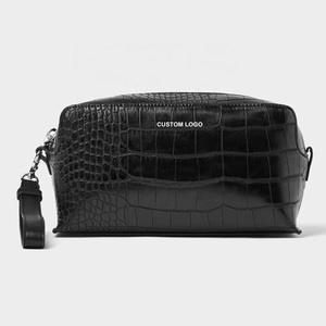 Logo personalizzato borse da toilette in grani di coccodrillo in pelle borsa da bagno da <span class=keywords><strong>uomo</strong></span> borsa nera da viaggio Kit per cosmetici per <span class=keywords><strong>uomo</strong></span> - Product Image 1