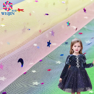 Colore sfumato <span class=keywords><strong>in</strong></span> poliestere stampato stella luna modello di Glitter rotondo tessuto lucido lamina Tulle tessuto maglia decorazione abito - Product Image 1