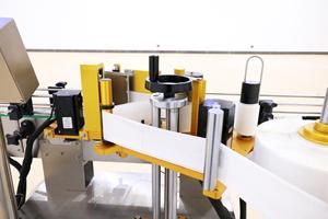 High Quality Electric Can and <strong>Bottle</strong> <strong>Labeling</strong> Label <strong>Machine</strong> Round Full Automatic Label Pack <strong>Machine</strong> <strong>Supplier</strong> - Product Image 3